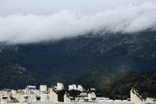 Στον Υμηττό κι ας βρέχει όσο θέλει