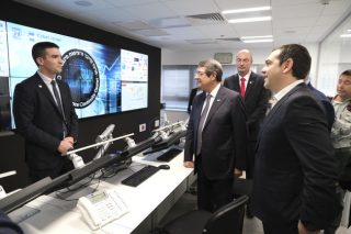 Κυβερνο-ασφαλίτες και κυβερνο-τρομοκράτες