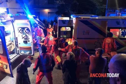 Πανικός σε συναυλία: έξι νεκροί, πάνω από εκατό τραυματίες