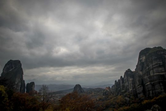 Ο «κρεμαστός παράδεισος» της Ελλάδας από ψηλά