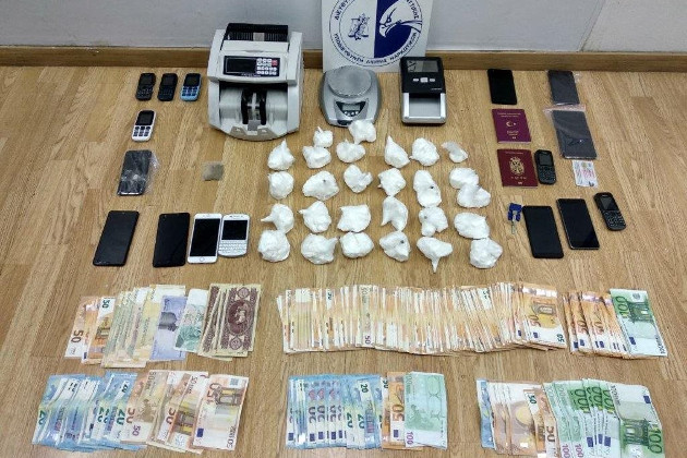 Μπλόκο σε 177 κιλά κοκαΐνης με προορισμό τον Πειραιά