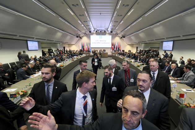 Ανοδος 5% στις τιμές του πετρελαίου