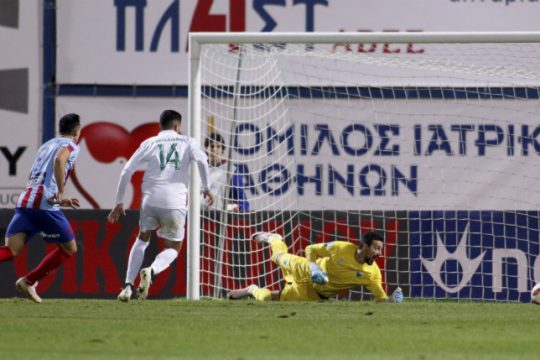 Ακόμα πιο ψηλά ο Παναιτωλικός, μοιρασιά στη Νέα Σμύρνη