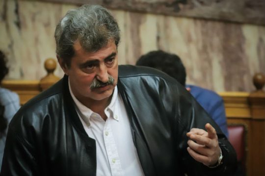 Κόντρες Πολάκη-Πουλή για τα σκάνδαλα στο ΚΕΕΛΠΝΟ