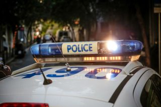 Ληστεία με λεία 30.000 ευρώ στον Άλιμο