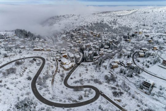 Απομακρύνεται η «Πηνελόπη», παραμένει το κρύο