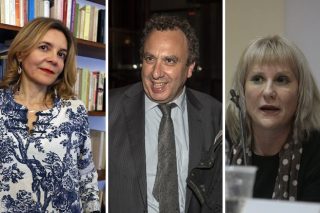 Πέντε συγγραφείς… πετάνε