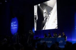 Η παλαιά Δεξιά και οι εκρήξεις
