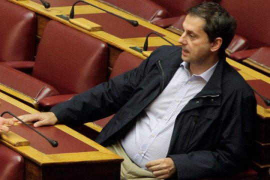 Στη Ν.Δ. προσχώρησε ο Χάρης Θεοχάρης