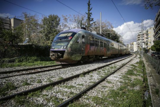 Σύγκρουση τρένου με αυτοκίνητο