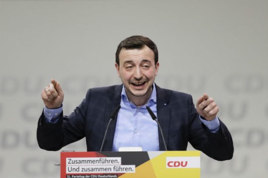 Ο Πάουλ Τσίμιακ νέος Γενικός Γραμματέας του CDU