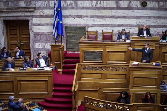 Τα κουρέλια κελαηδάνε ακόμη