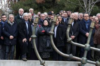 Ηχηρή «σιωπηλή διαμαρτυρία»
