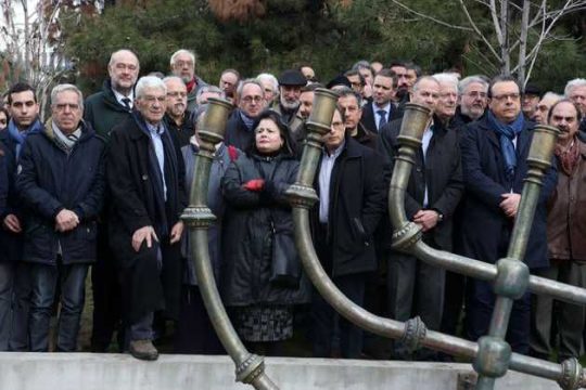 Ηχηρή «σιωπηλή διαμαρτυρία»