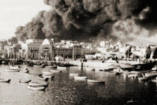 Οταν οι Σύμμαχοι σκόρπισαν τον θάνατο στον Πειραιά