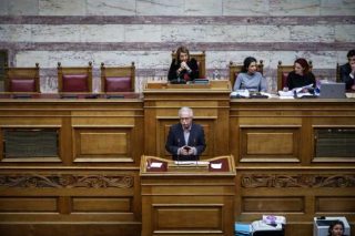 Η νύχτα της τροπολογίας για την Παιδεία στη Βουλή