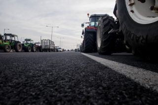 Μπλόκα σε πλήρη ανάπτυξη