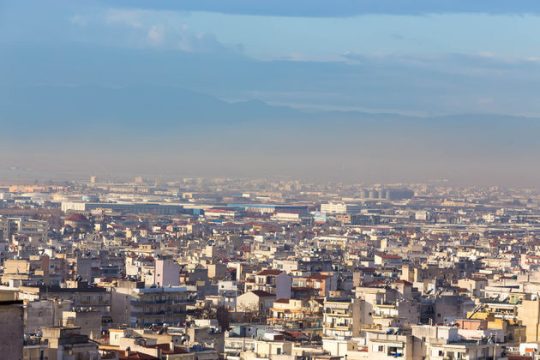 Κάτι μυρίζει άσχημα στον Εύοσμο…