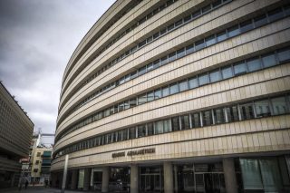 Παράταση για την πώληση της Εθνικής Ασφαλιστικής