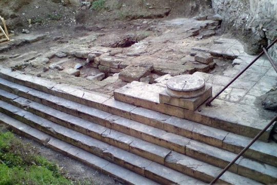 Ανάδειξη και όχι κατάχωση του ναού της Αφροδίτης