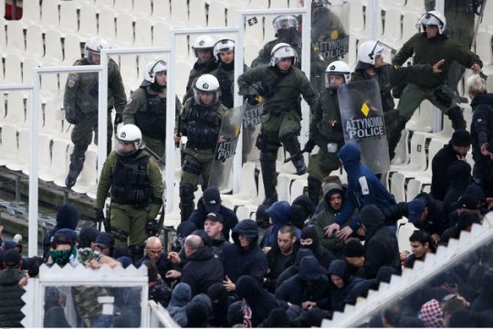 Αναστατώνει την ΑΕΚ ο Χούμπελ