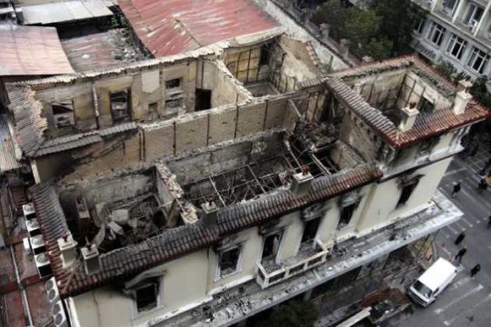 Οδεύουν σε πλειστηριασμό χωρίς να αλλάξουν χρήση