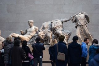 «Προκάλεσε την οργή ο διευθυντής του Βρετανικού Μουσείου»