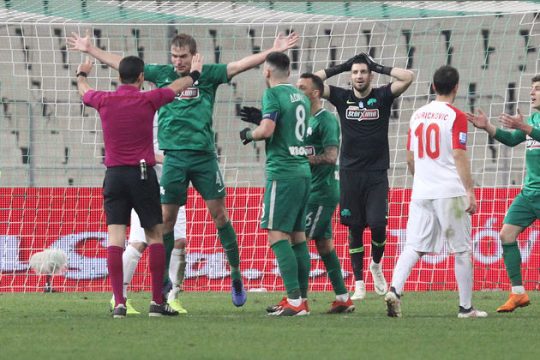 «Εγκλημα» (απειρίας) και τιμωρία στο 90+7΄!