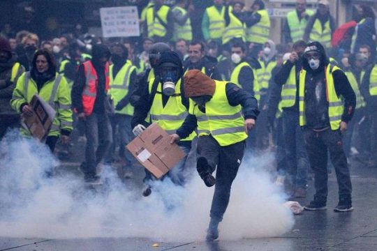 Η δυναμική της συμπεριφοράς των ανθρώπινων μαζών