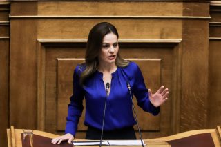 120 δόσεις για ασφαλιστικές οφειλές άνω των 20.000 ευρώ και γενναίο «κούρεμα»