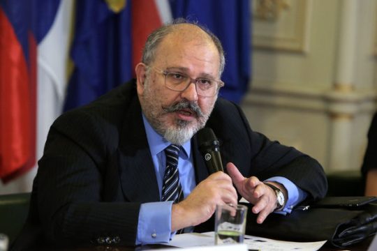 Ν. Ξυδάκης: «Ο Σαμαράς έκανε αεροπειρατεία στη Ν.Δ.»