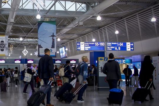 Απογειώθηκε η αεροπορική κίνηση