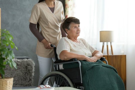 Ηράκλειο: Μόνιμο προσωπικό για το «Βοήθεια στο Σπίτι»