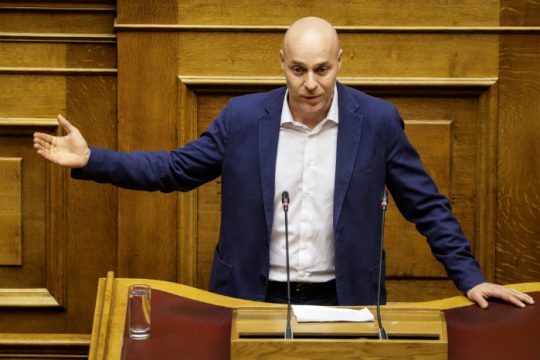 Αιχμές κατά του Γ. Αμυρά