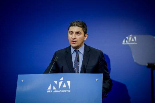 Τα σχόλια του Λ. Αυγενάκη για την αποχώρηση Καμμένου