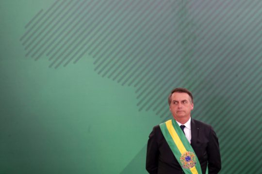 Πρώτη πράξη Μπολσονάρου: Επίθεση στα δικαιώματα των αυτοχθόνων