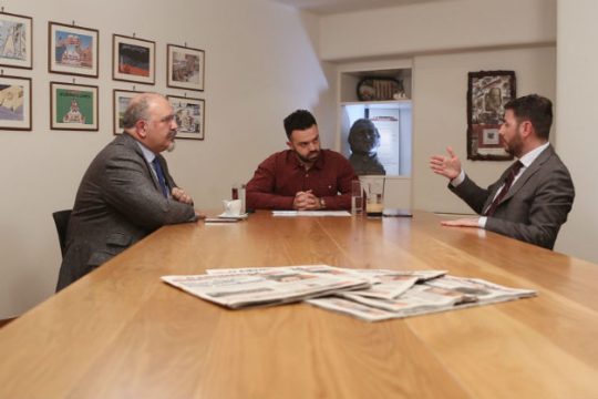 Αντιπαράθεση για τις Πρέσπες στο debate της «Εφ.Συν.»
