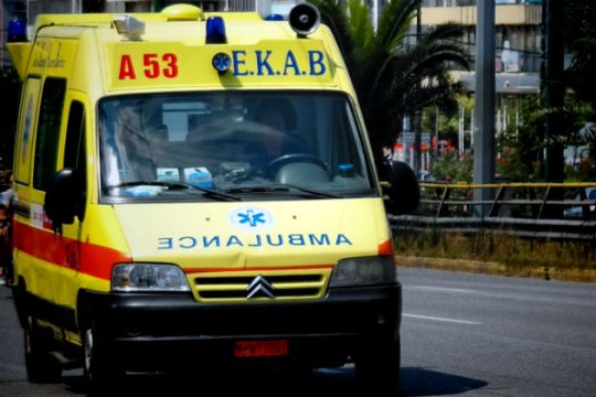 Νεκρός άνδρας που έπεσε απ’ την Ακρόπολη
