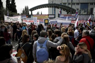Οι διορισμοί φέρνουν κινητοποιήσεις