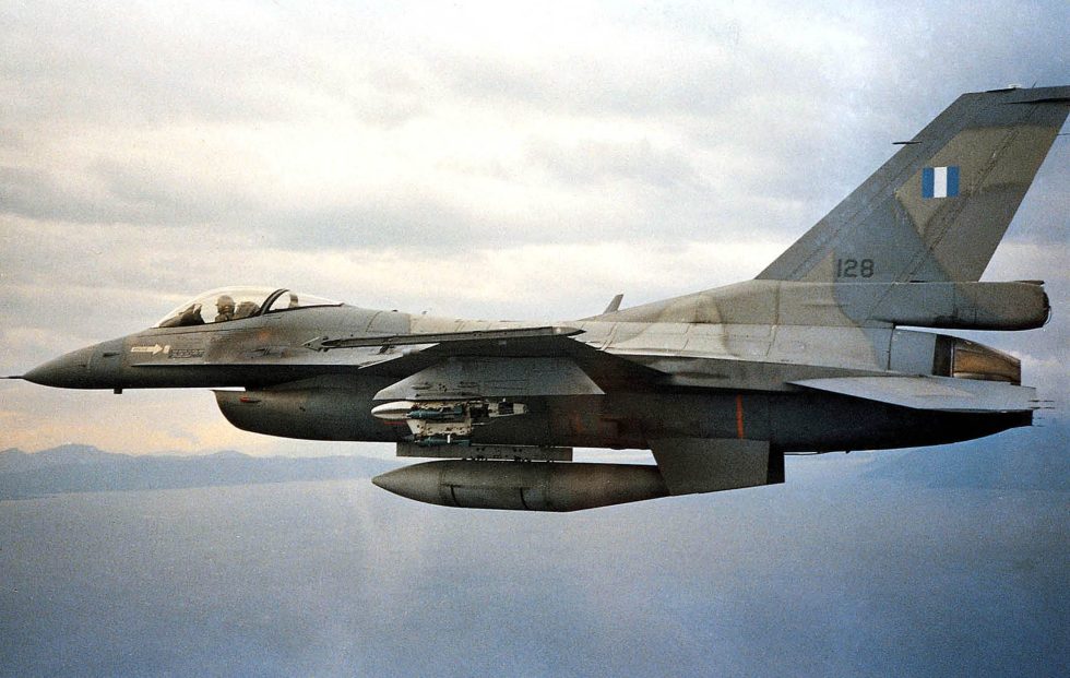 Τροπολογία για την αναβάθμιση των F-16