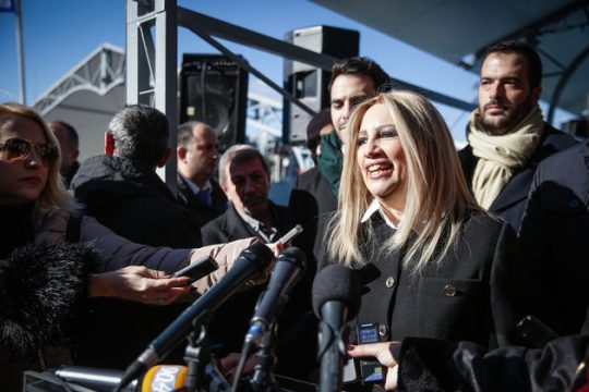«Γυρολόγοι και αποστάτες όσοι στηρίξουν την κυβέρνηση»