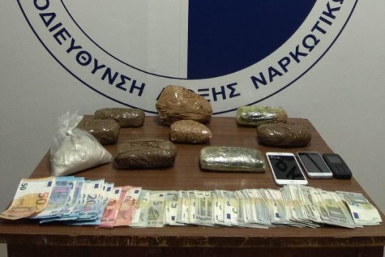 Σύλληψη για τέσσερα κιλά ηρωίνης