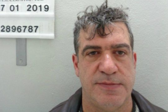 Χανιά: Δόθηκαν τα στοιχεία του εκπαιδευτικού που ασελγούσε σε μαθήτριες