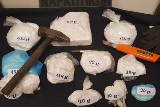 Κρήτη: Νέο κύκλωμα διακίνησης κοκαΐνης εξάρθρωσε η ΕΛΑΣ