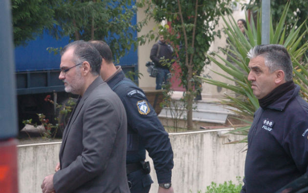 «Έστρεψα το όπλο στην οδό Tζαβέλλα» παραδέχεται ο Κορκονέας