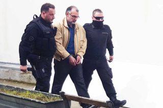 Αμφισβητούμενη μαρτυρία πριν από την απολογία Κορκονέα