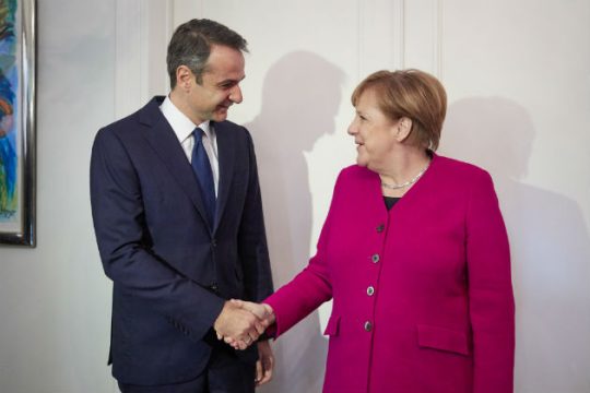 Αγεφύρωτες οι διαφορές Μέρκελ- Μητσοτάκη για τις Πρέσπες