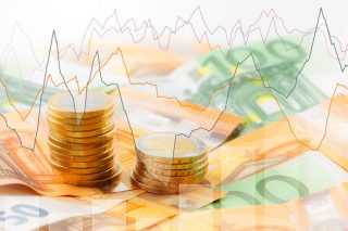 Σε ετοιμότητα για έξοδο στις αγορές