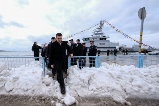 «Μόνο θεσμικά πρόσωπα επιβιβάστηκαν στο ΠΑΘ για Σαμοθράκη»