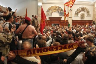 Παράνομη η έξοδος Γκρούεφσκι από ΠΓΔΜ